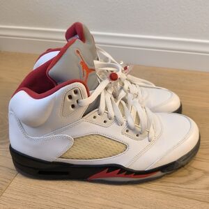 Jordan 5 - Fire Red, Gray Tongue